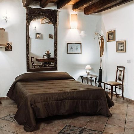 Filippo'S Holiday House Hotel Palermo Buitenkant foto