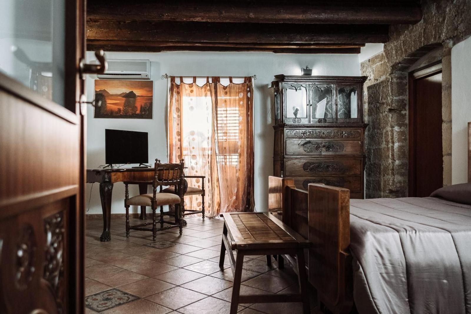 Filippo'S Holiday House Hotel Palermo Buitenkant foto